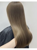 リアン(Lien)&nbsp;髪質改善ストレート×透明感アッシュベージュ