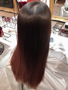 大嶋直樹の美容室 表参道 高難易度縮毛矯正=手で乾かしただけです。本当です。