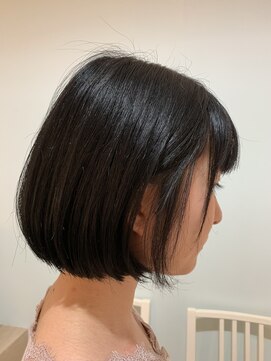 ヘアーメイクオズ(hair make O/S) 首元が綺麗にみえる。まとまるミニボブ★