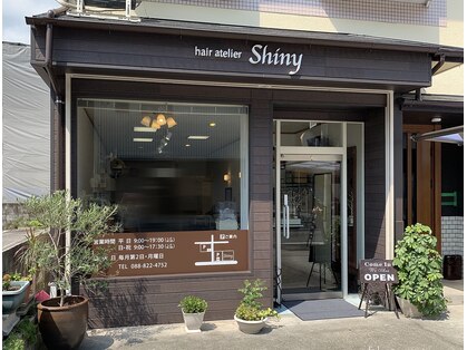 ヘアアトリエ シャイニィ(hair atelier Shiny)の写真