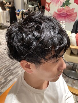 リリーコナー 武蔵小杉(LilyConnor) 武蔵小杉/メンズ/ヘッドスパ/眉毛/バーバー/フェード