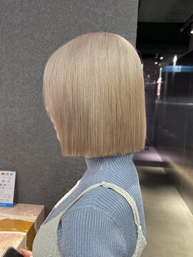 ペレ 栄店(PELE) デザインカラー/レイヤーカット/ウェットヘア/オリーブベージュ