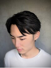 ロッサ(ROSSA) ビジネスメンズショートカット毛流れセンターパートツーブロック