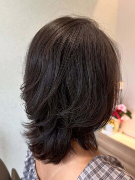 ビーフォーユー(B4U) 伸ばしかけでもキレイに・ゆるふわミディアム！