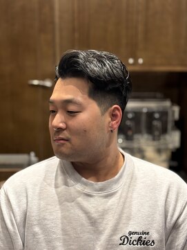 ザ バーバー 虎ノ門ステーションタワー(THE BARBER) 七三ショート
