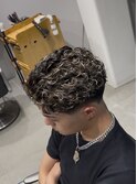 ショートラルフカール　リバースセンターパート