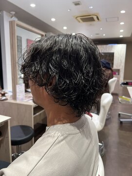 アース 会津若松店(HAIR&MAKE EARTH) 大人の色気を引き出す波巻きパーマ
