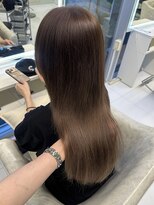 シーナ バイ マグ(siina. by Mag) 夏カラー透明感ヘーゼルベージュブリーチなし艶髪髪質改善◎