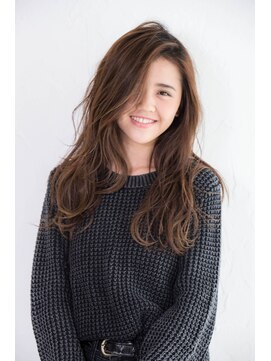 カリン 横浜店(carin) 【carin 横浜】外国人風ダークアッシュグラデーション