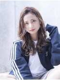 ACE LA ペールグレージュ×ゆるふわロング