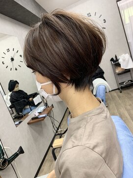 ピックアップ(ｐｉｃｋ ｕｐ) 丸みショート　大人ガーリー　似合わせカット