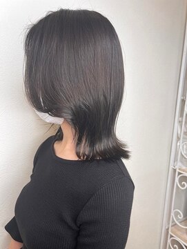 エルベ  茨大前店(elve) 暗髪カラー　外ハネスタイル