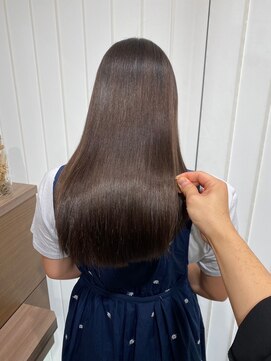 キュア 表参道(CURE) 黒髪/グレージュカラー/ココアベージュ/ヘルシーロング[表参道]