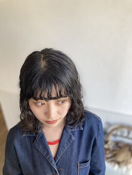 アティース(Atease) ウルフミディアムパーマ