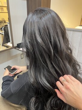 アプシー 三田駅前店(Apsee) コントラストハイライトカラー