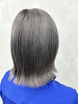 アース 湘南台店(HAIR&MAKE EARTH) 切りっぱなしボブ×髪質改善カラー