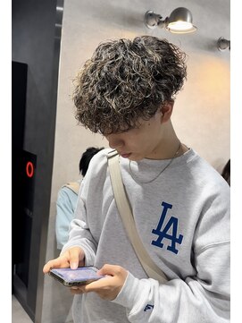 スキル 池袋(SKILL) 波巻きプードルパーマ×ハイライト