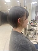 フェイスフレーミング×シアベージュ×ショートボブ