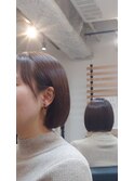 ショートボブ