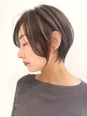 葛西ハイライト白髪ぼかしショートボブ小顔カットレイヤーカット