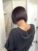 アイシーキョウト(I see kyoto)&nbsp;ラベンダーブラック/お首が綺麗に見えるミニボブ