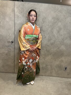 ビーハイブ ギフト(BeeHIVE GIFT) 着物ヘアアレンジ