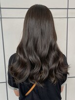 ティエラ 原宿 表参道(Tierra)&nbsp;【桑原圭太】イルミナカラー柔らかさのあるオリーブベージュ