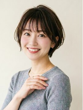 ソーエン バイ ヘッドライト 横須賀中央(soen by HEADLIGHT) ☆骨格補正＆似合わせショート×ダークアッシュ　20代30代40代