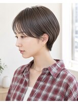 ウィールールピヴォクロス(WE RULE pivot cross)&nbsp;大人ハンサムショート/上品グレージュ