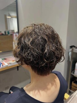 ラピスタ 池袋(Lapista) 韓国ヘアハッシュカットダブルハイライトカラー【Lapista池袋】