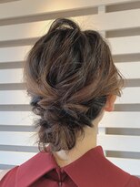 ヘアドレス ルチュラ(Hair dress LucuLa)&nbsp;鎖骨までの長さでも♪シニヨンアレンジ