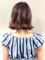 ゴッドハンド 横浜店 立体感のある外ハネスタイル