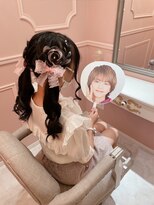 グルーヴ グルーヴ フェエリー(groove groove feerie)&nbsp;まおりんのお花ツインテール 新宿歌舞伎町ヘアセット