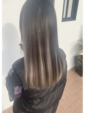 アフィネ ヘアライフデザイン(Affiner HAIR LIFE DESIGN) 透明感とコントラスト抜群!アンブレラカラー