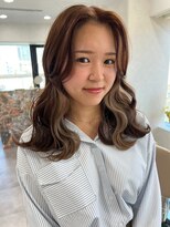 ツキ 横浜店(tuki) インナーカラーケアブリーチイヤリングカラーハイライトレイヤー