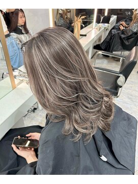 ブレンド 渋谷(BLend) ハイライトブルージュマチルダボブインナーグレージュ