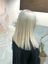 クラン(cLan.)&nbsp;【ブロンドベージュ×ロング】