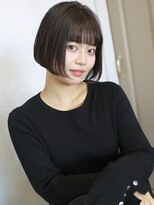 バース(BIRTH)&nbsp;天神【BIRTH】暗髪ワンカールミニボブ似合わせカット　2