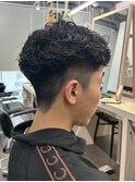 メンズカットツイストスパイラルパーマシャドウパーマショート