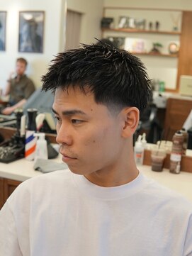 ザ チョップ ショップ ハラジュク(THE CHOP SHOP HARAJUKU) フレンチクロップ／テーパーフェード／原宿バーバー／メンズ