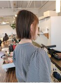 イヤリングカラーでイメージチェンジ