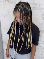 ランティ 難波駅前店(LUNTY NAMBA) ブレイズヘア ブリーチ 外国人風ハイトーン