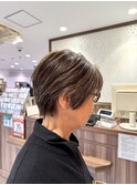 白髪もボケる!デザインハイライト×ショート