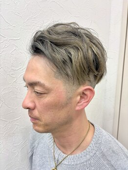 ハタヒラ(HATAHIRA)の写真/高槻市駅15分の好立地◎メンズカットに定評あり!ON/OFF決まる扱いやすいスタイルをご提案します☆