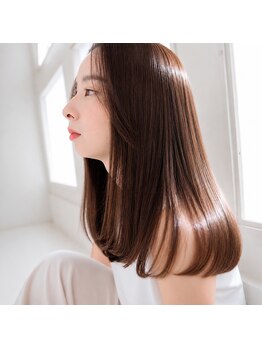 ヴェレタ ラボ(veLeta Lab.)の写真/話題の弱酸性ストレート導入サロン☆ダメージレスなのでブリーチ毛でも諦めずに艶ストレートを叶えます♪