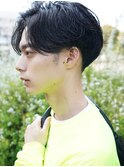 本厚木/ツーブロックセンターパートビジネス韓国メンズヘア黒髪