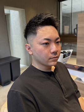 ロンド ラマ 岐阜(Lond bla-ma) モヒカンショート×フェード【Lond伊藤メンズ】