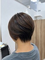 ヒビ(hibi)&nbsp;ハイライトを活かした大人グレージュ