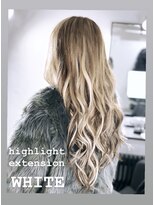 ホワイト(WHITE)&nbsp;ハイライト