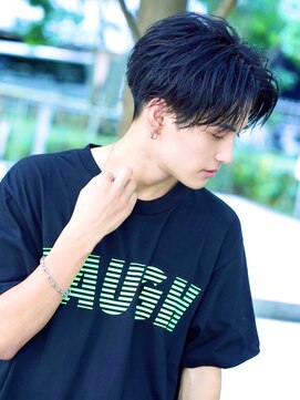 リップス 池袋(LIPPS) 前下がりセンターパートマッシュ